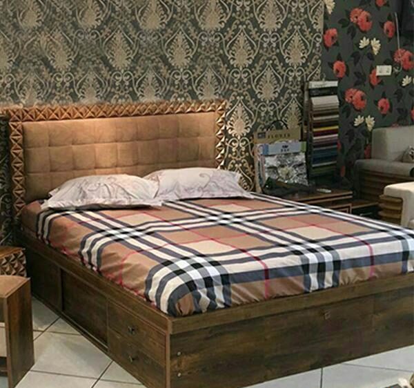تخت خواب دونفره آکارس مدل لمسه