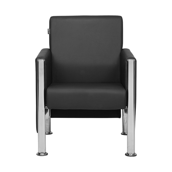 مبل اداری راحتیران مدل پرستیژ M031 یک مبل یک نفره با روکش چرم مشکی و پایه هایی از جنس کروم به رنگ سفید