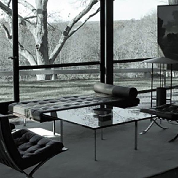 تخت تکنفره اروند مدل 4020 در یک اتاق است و مبل و میز جلو مبلی نیز در اتاق موجود می باشد.