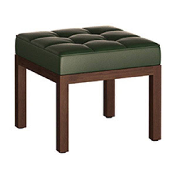 نیمکت تکنفره اروند مدل 4023 wروکشی سبز رنگ و پایه های چوبی دارد و از لمسه دوزی برای ساخت تشک بهره برده است.