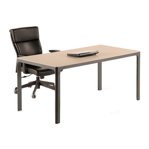 میز کارمندی مدل لارک A از برند جلیس را می توانید با بدنه ام دی اف با استقامت بالا برای خودتان از نمایندگی ها سفارشی سازی کنید.