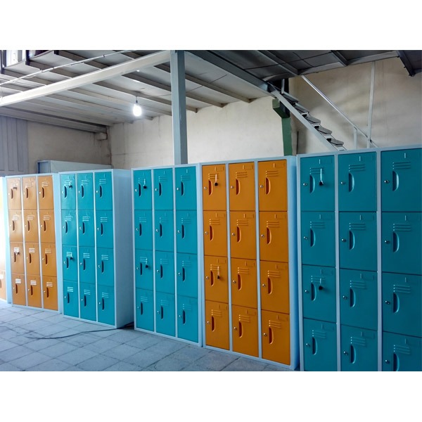 کمد رختکن DS مدل دوازده درب فلزی