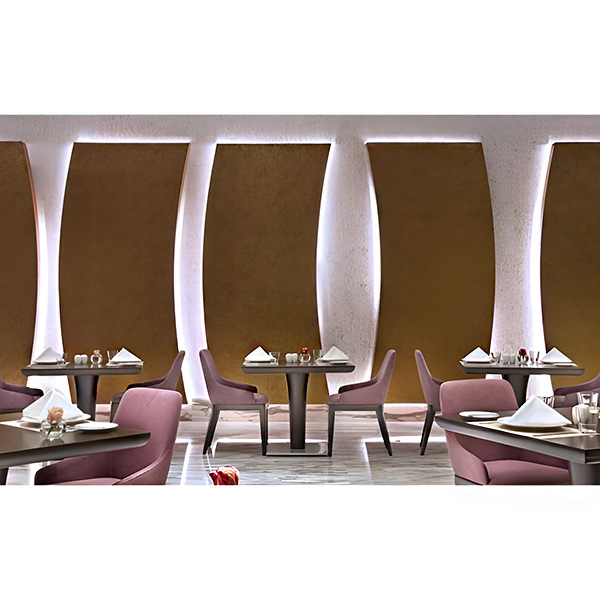 صندلی بدون دسته نظری مدل پارما P930 چیده شده در محیط رستوران