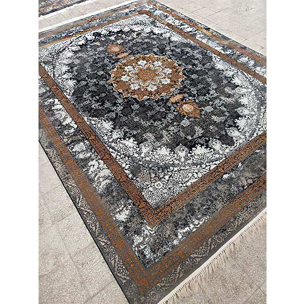 فرش 700 شانه طلاکوب سیرنگ طلایی کاشان مدل ویکتور رنگ دودی