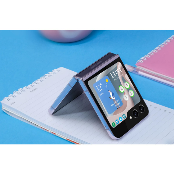 گوشی سامسونگ Galaxy Z Flip5 5G ظرفیت256 در حالت تاشده